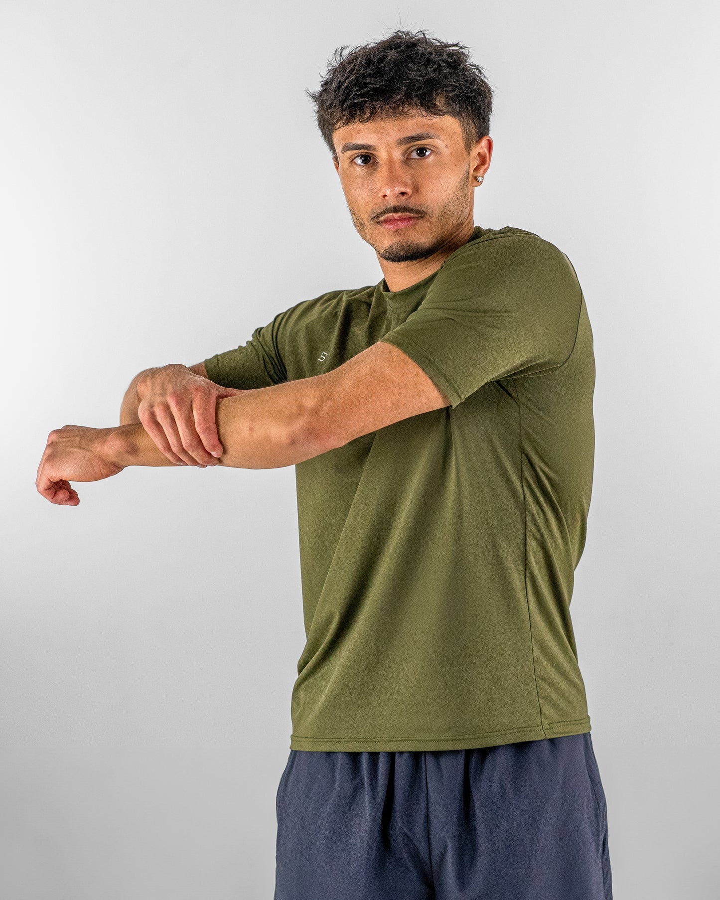 CORE T-SHIRT OLIVE